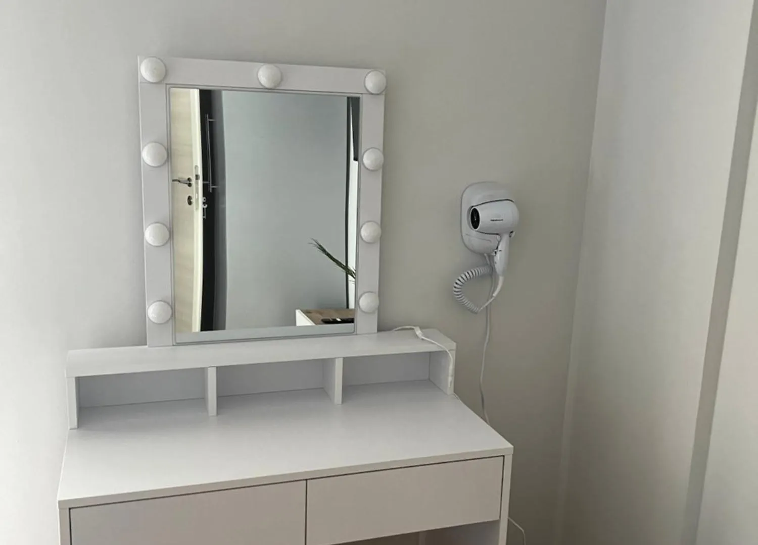 Km53 Luxury Apartments 테살로니키 0*,  그리스